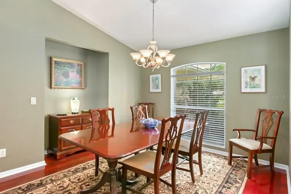 6051 SE 21st Court Ocala FL 34480