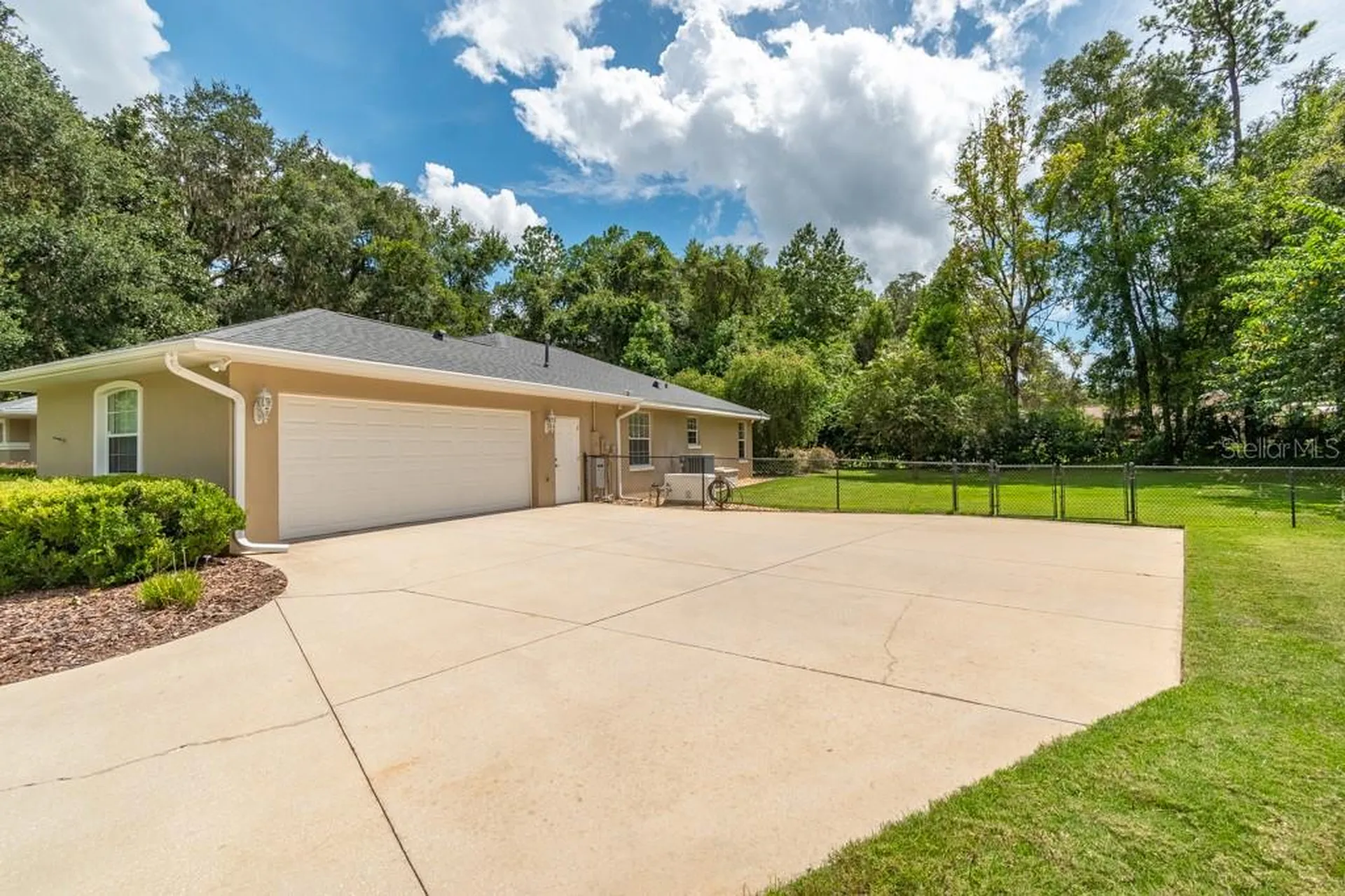 6051 SE 21st Court Ocala FL 34480