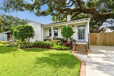 3004 W San Miguel Street Tampa FL 33629