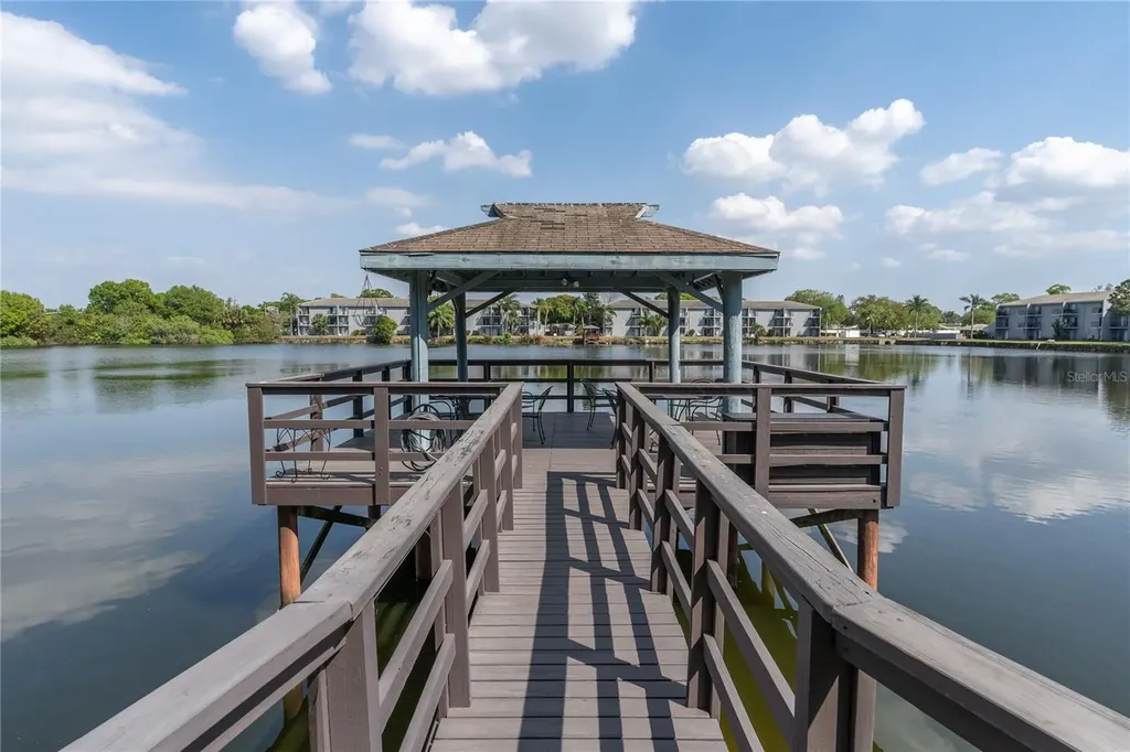11485 Oakhurst Road Largo FL 33774