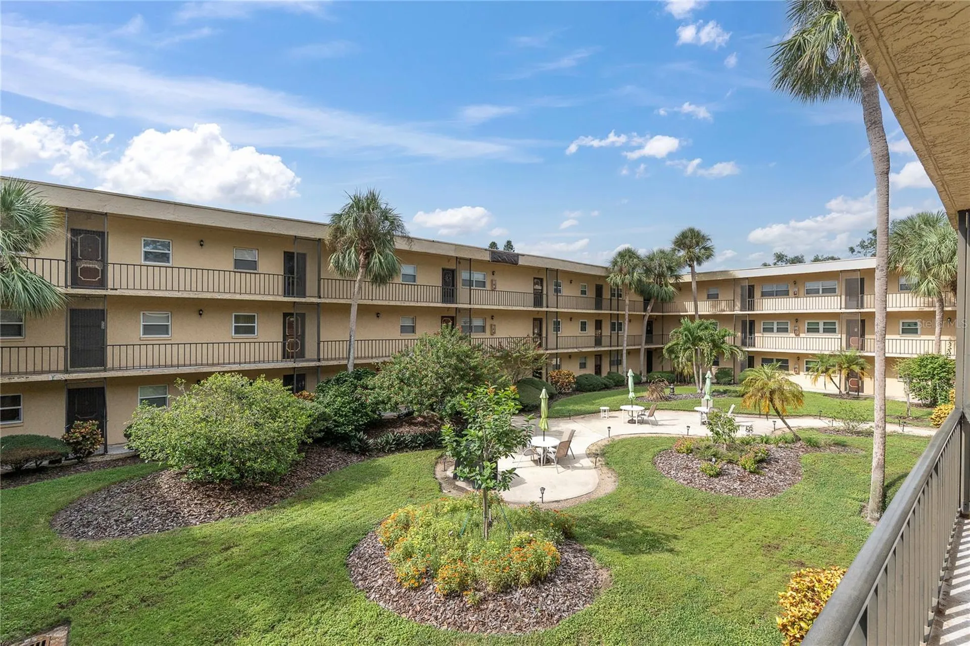 11485 Oakhurst Road Largo FL 33774