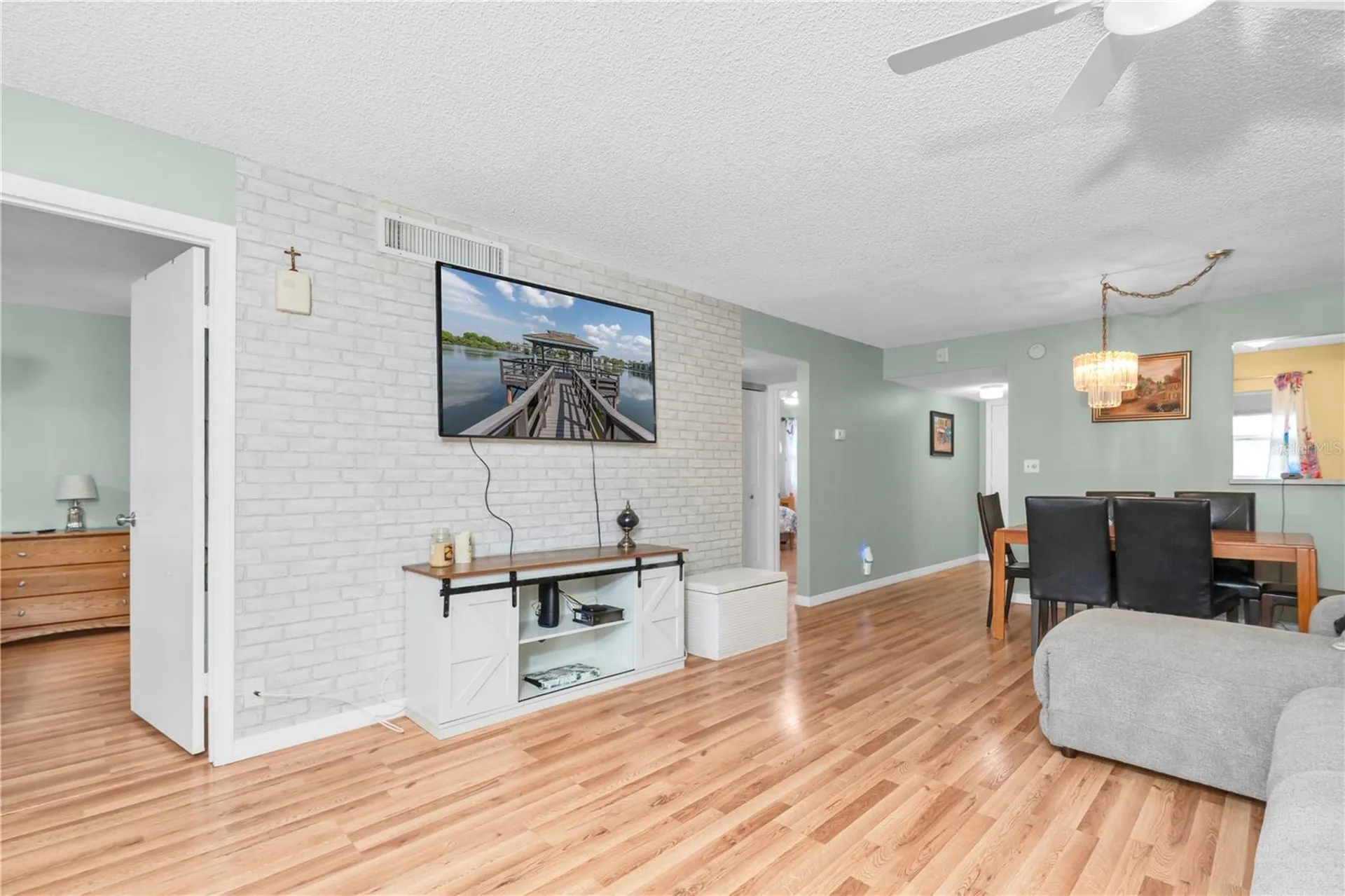 11485 Oakhurst Road Largo FL 33774