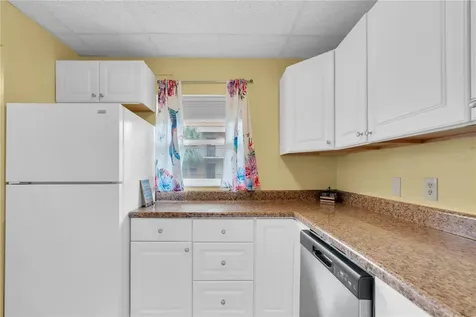 11485 Oakhurst Road Largo FL 33774