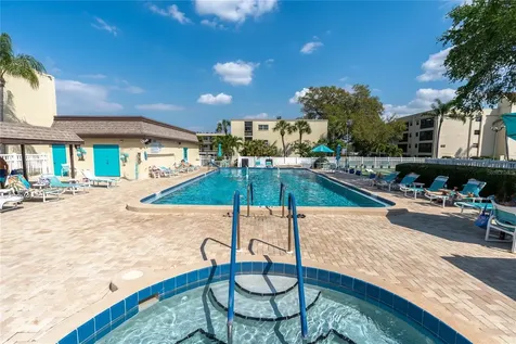 11485 Oakhurst Road Largo FL 33774