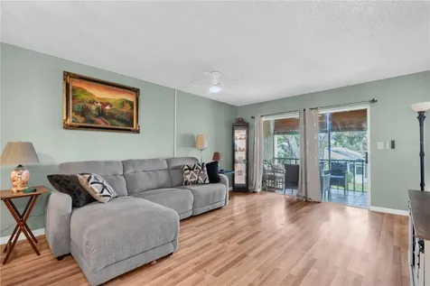 11485 Oakhurst Road Largo FL 33774