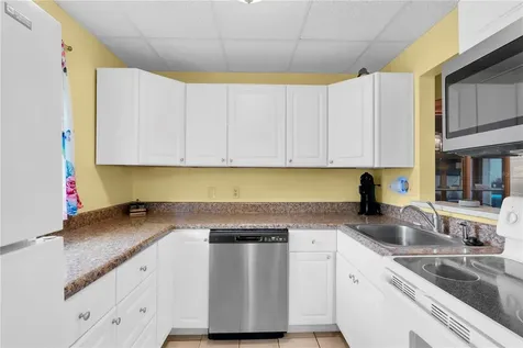 11485 Oakhurst Road Largo FL 33774