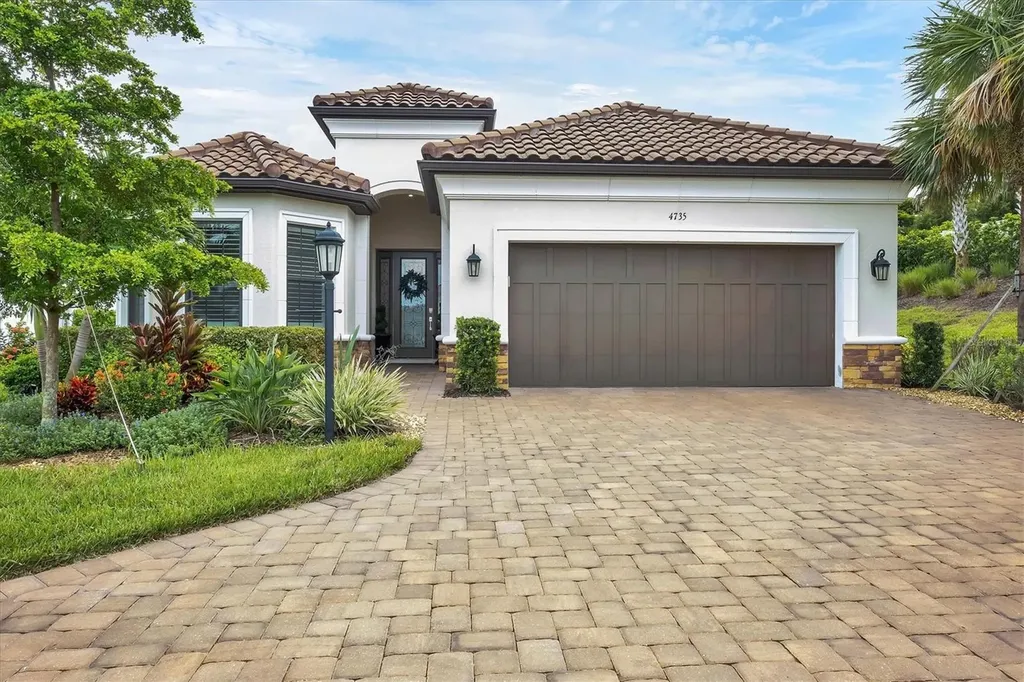 4735 Cassio Court Bradenton FL 34211