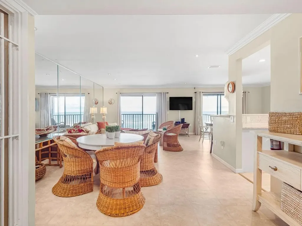 6700 Gulf Drive Holmes Beach FL 34217