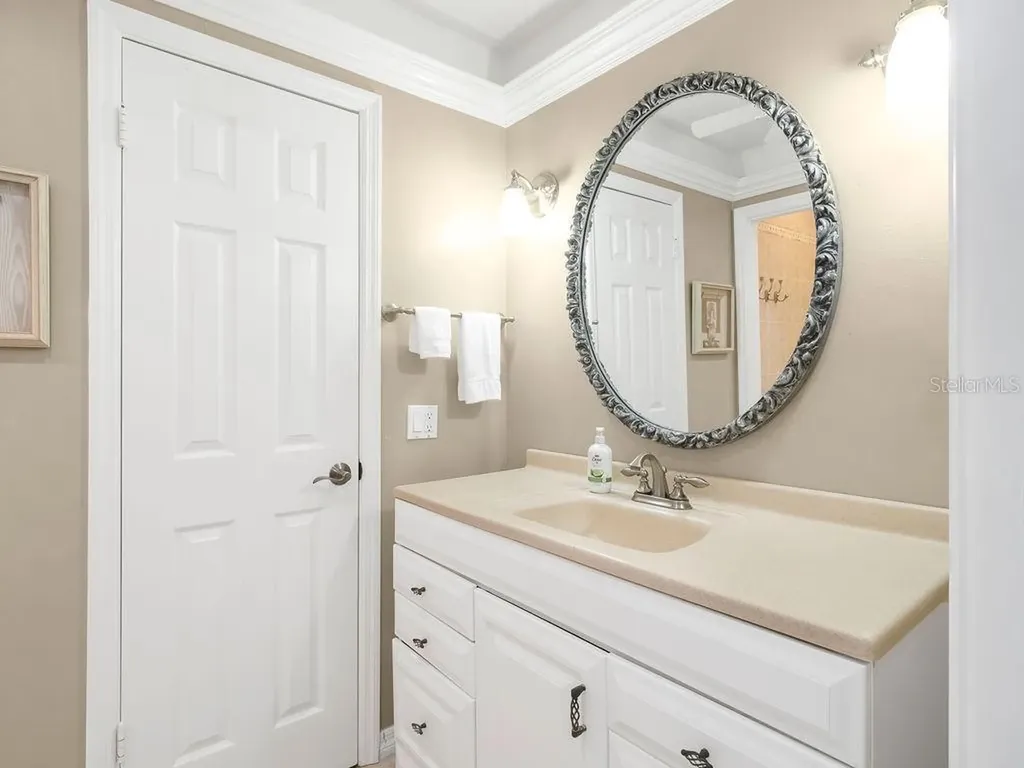 6700 Gulf Drive Holmes Beach FL 34217