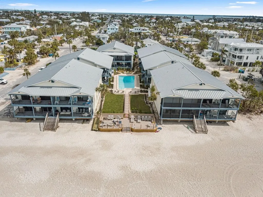 6700 Gulf Drive Holmes Beach FL 34217