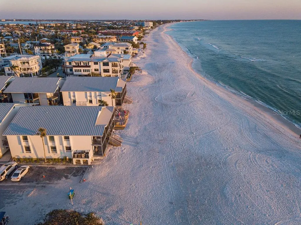 6700 Gulf Drive Holmes Beach FL 34217