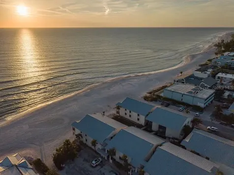 6700 Gulf Drive Holmes Beach FL 34217