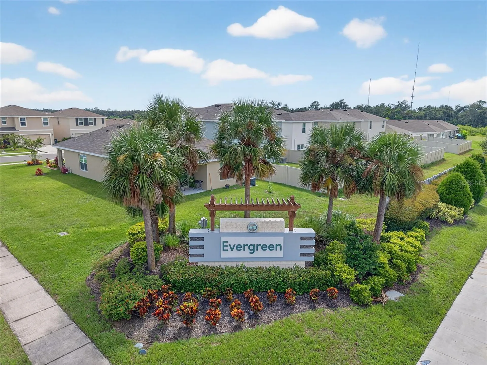 3819 Mannered Gold Avenue Bradenton FL 34208