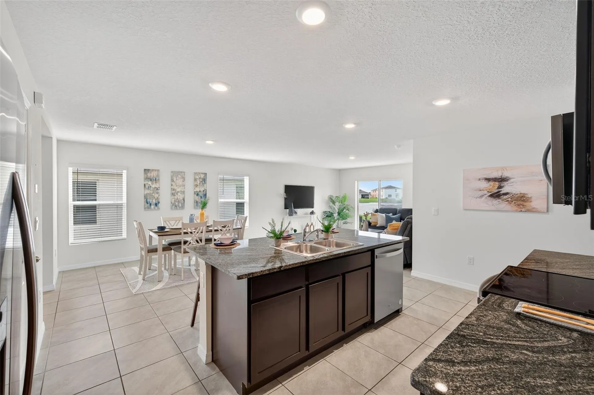 3819 Mannered Gold Avenue Bradenton FL 34208