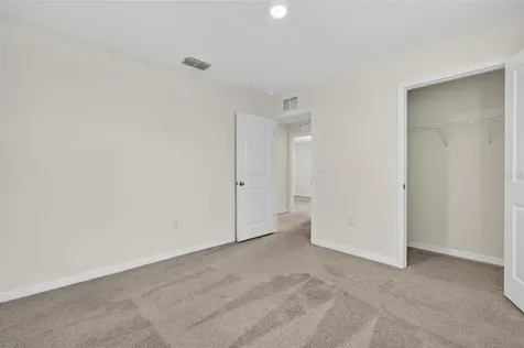 3819 Mannered Gold Avenue Bradenton FL 34208