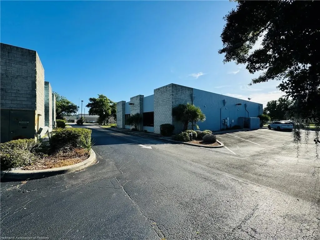 346 E Royal Palm Street Lake Placid FL 33852