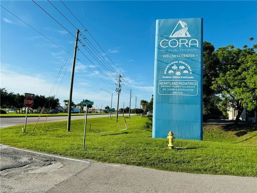 346 E Royal Palm Street Lake Placid FL 33852