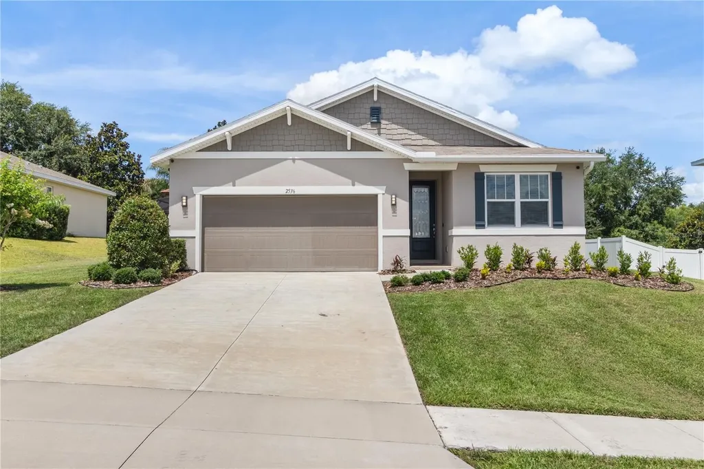 2536 Autumn Stream Drive Leesburg FL 34748