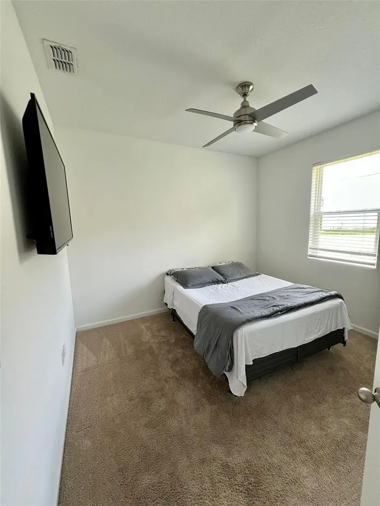 2536 Autumn Stream Drive Leesburg FL 34748