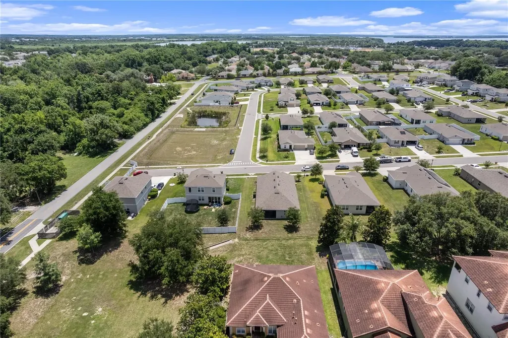 2536 Autumn Stream Drive Leesburg FL 34748