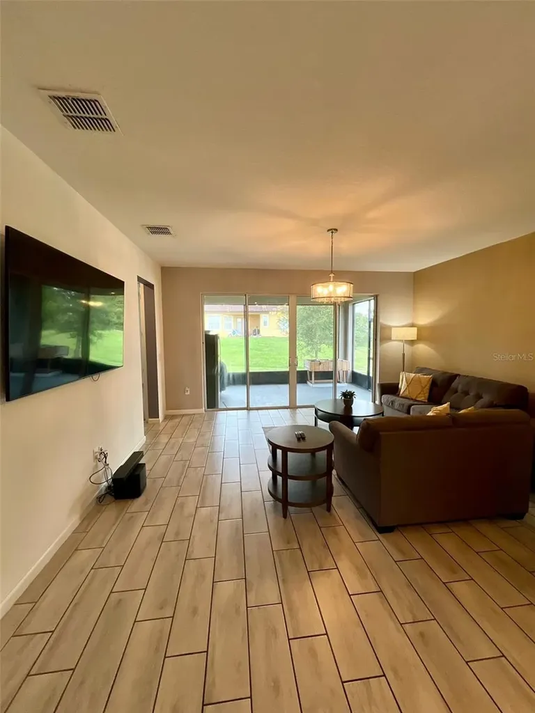 2536 Autumn Stream Drive Leesburg FL 34748