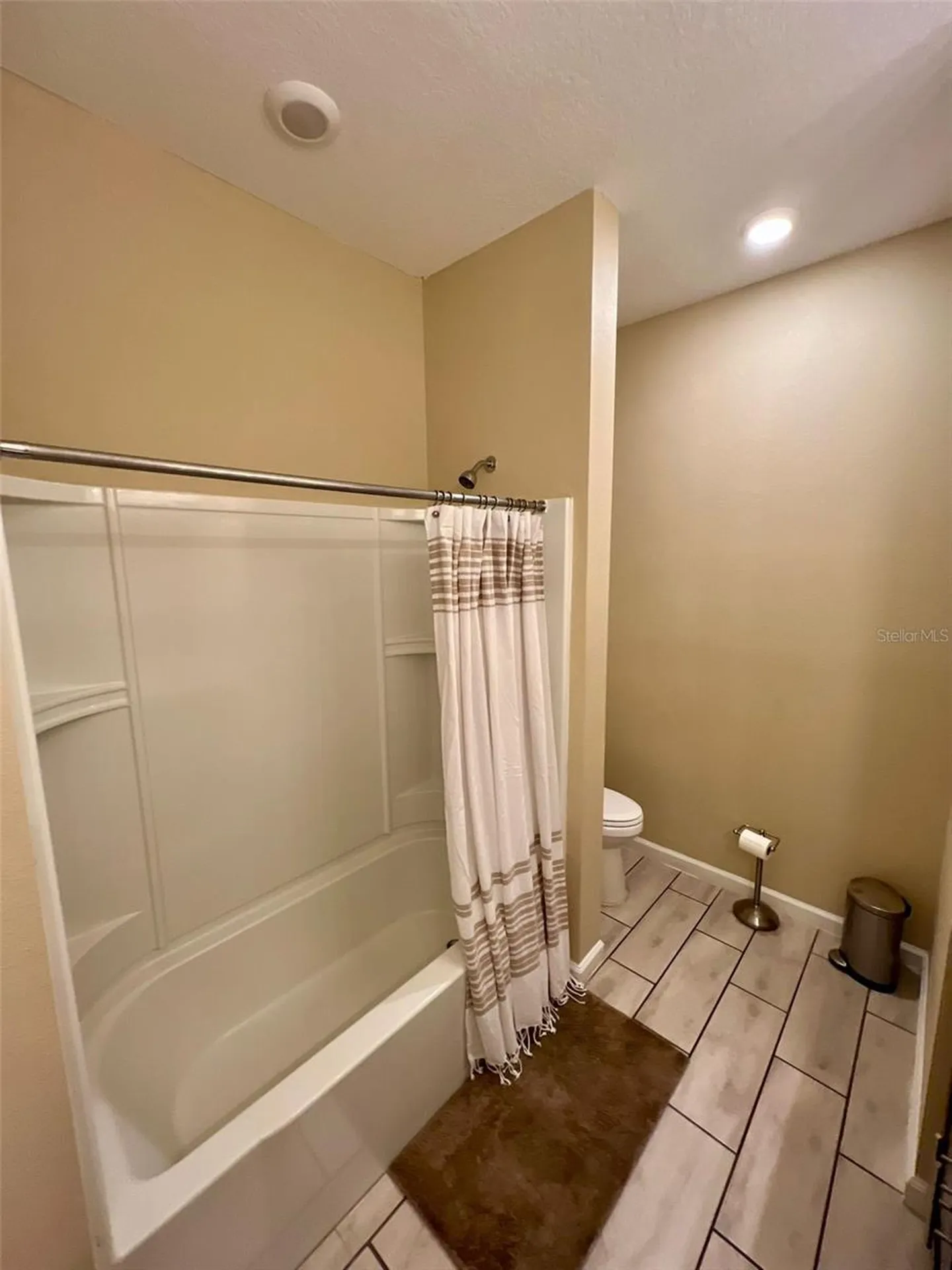 2536 Autumn Stream Drive Leesburg FL 34748