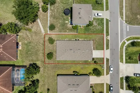 2536 Autumn Stream Drive Leesburg FL 34748