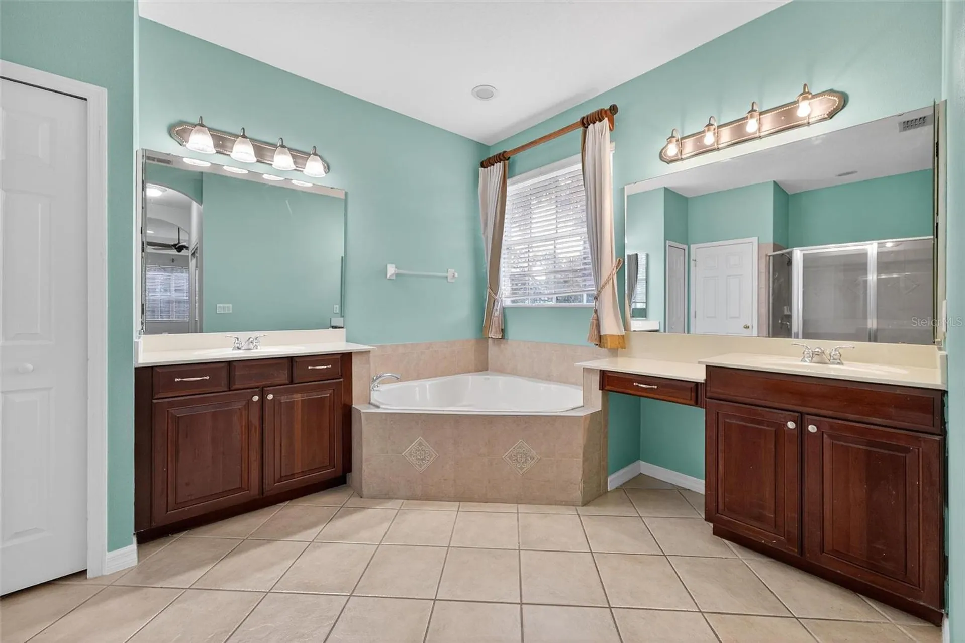 7296 Vista Park Boulevard Orlando FL 32829