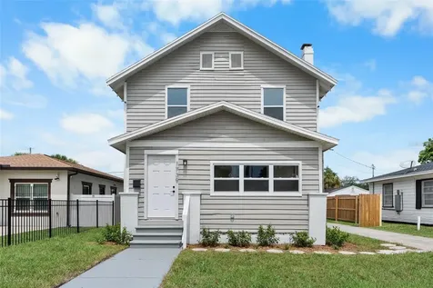 1739 19th Avenue S St Petersburg FL 33712