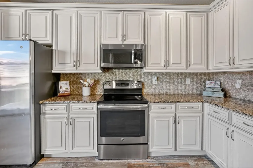 8421 Olinda Way Fort Myers FL 33912