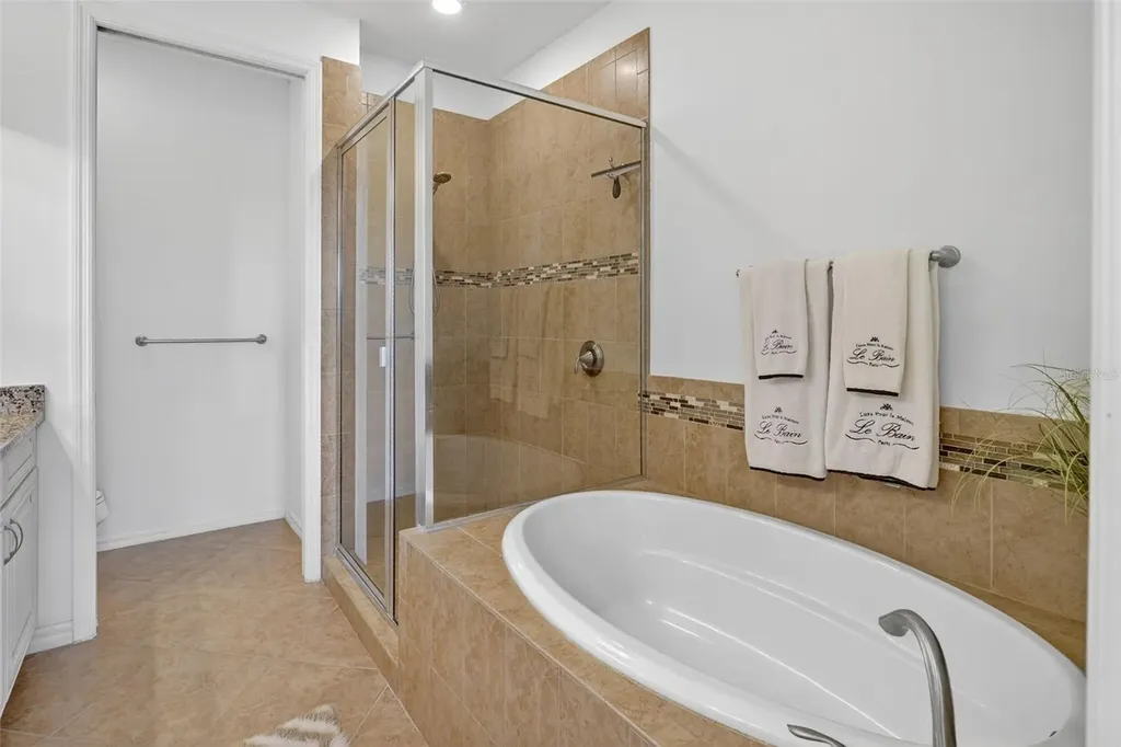 8421 Olinda Way Fort Myers FL 33912