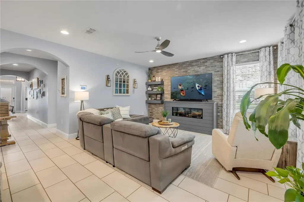 9605 Lost Creek Drive Winter Garden FL 34787