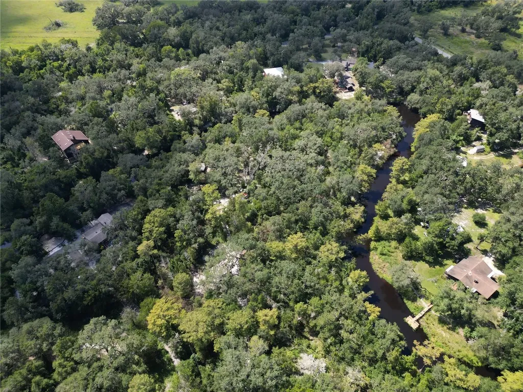 0012 Marchmont Circle Dade City FL 33523