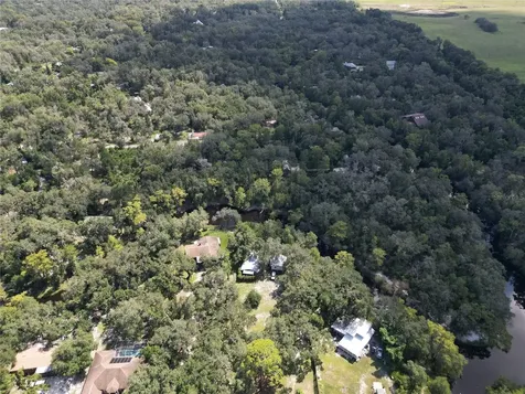0012 Marchmont Circle Dade City FL 33523