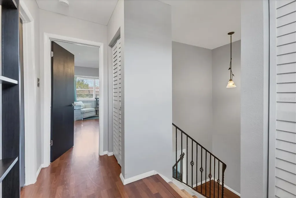 4371 Sandner Drive Sarasota FL 34243