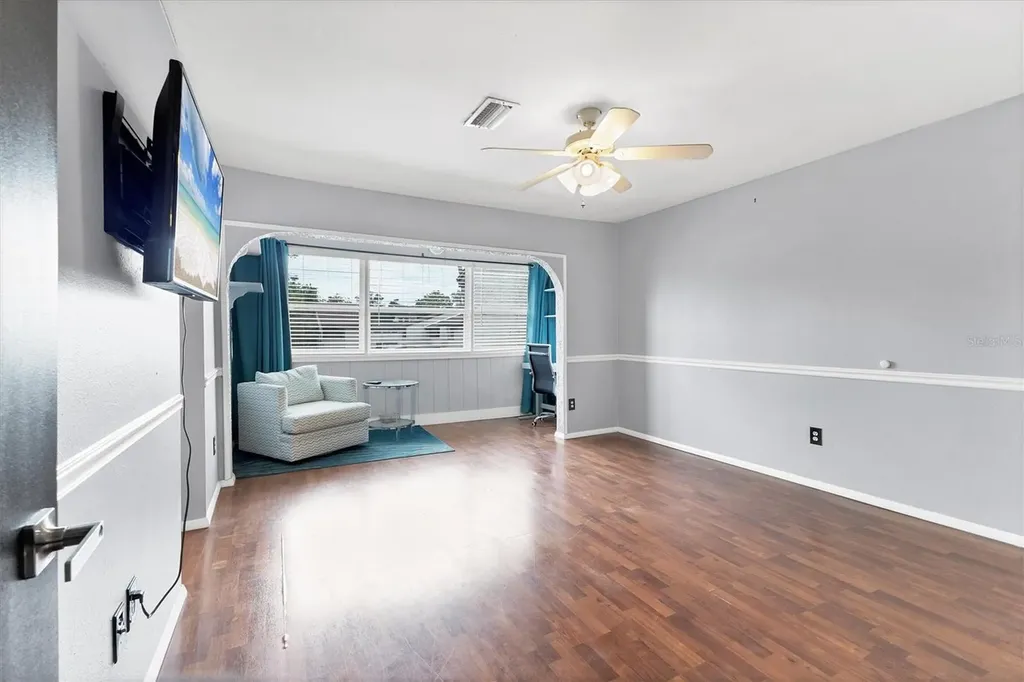 4371 Sandner Drive Sarasota FL 34243