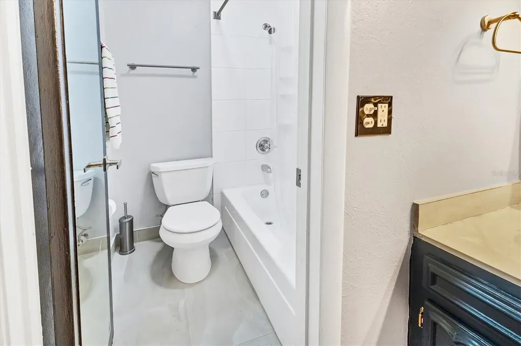 4371 Sandner Drive Sarasota FL 34243