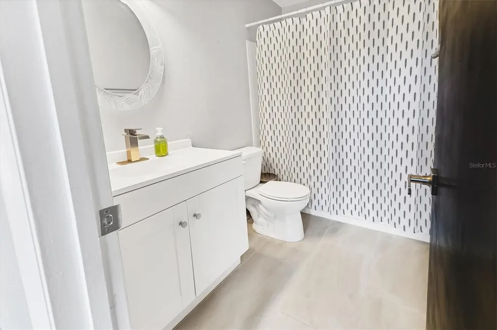 4371 Sandner Drive Sarasota FL 34243