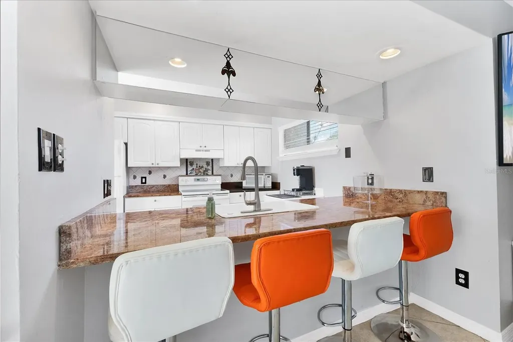 4371 Sandner Drive Sarasota FL 34243