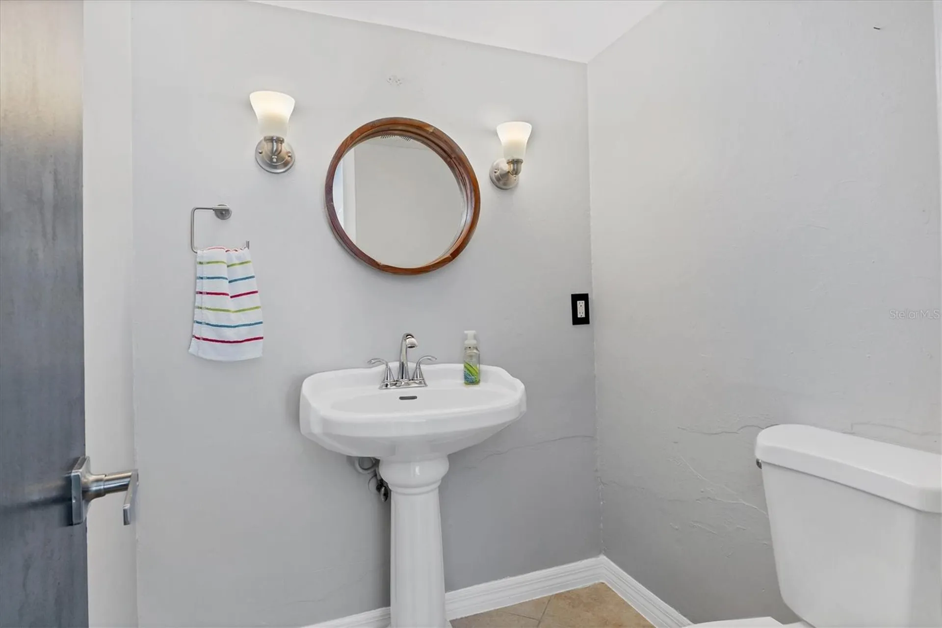 4371 Sandner Drive Sarasota FL 34243