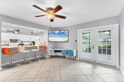 4371 Sandner Drive Sarasota FL 34243