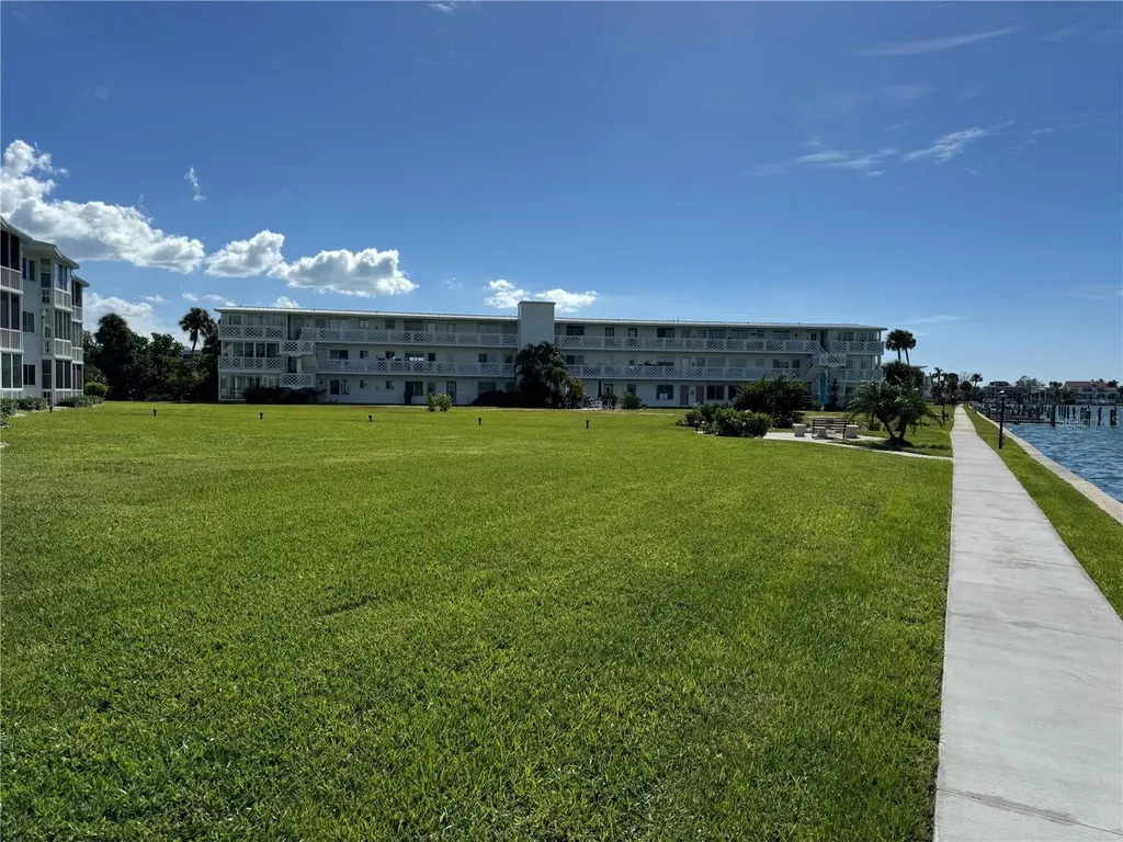 767 John Ringling Boulevard Sarasota FL 34236