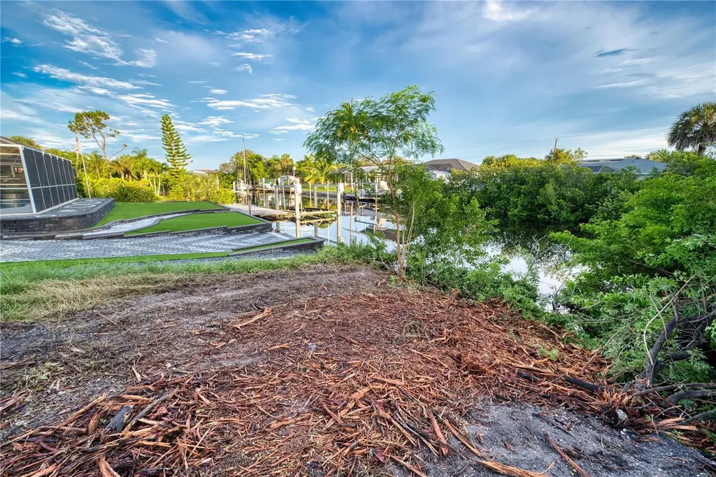 18522 Ayrshire Circle Port Charlotte FL 33948