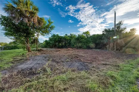 18522 Ayrshire Circle Port Charlotte FL 33948