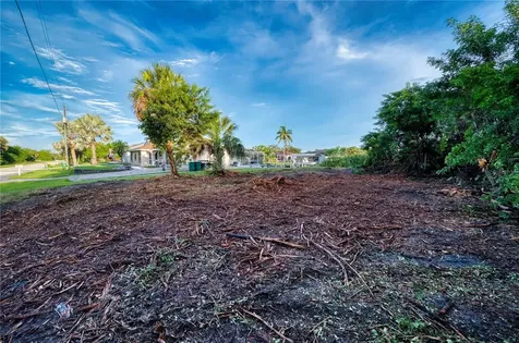 18522 Ayrshire Circle Port Charlotte FL 33948