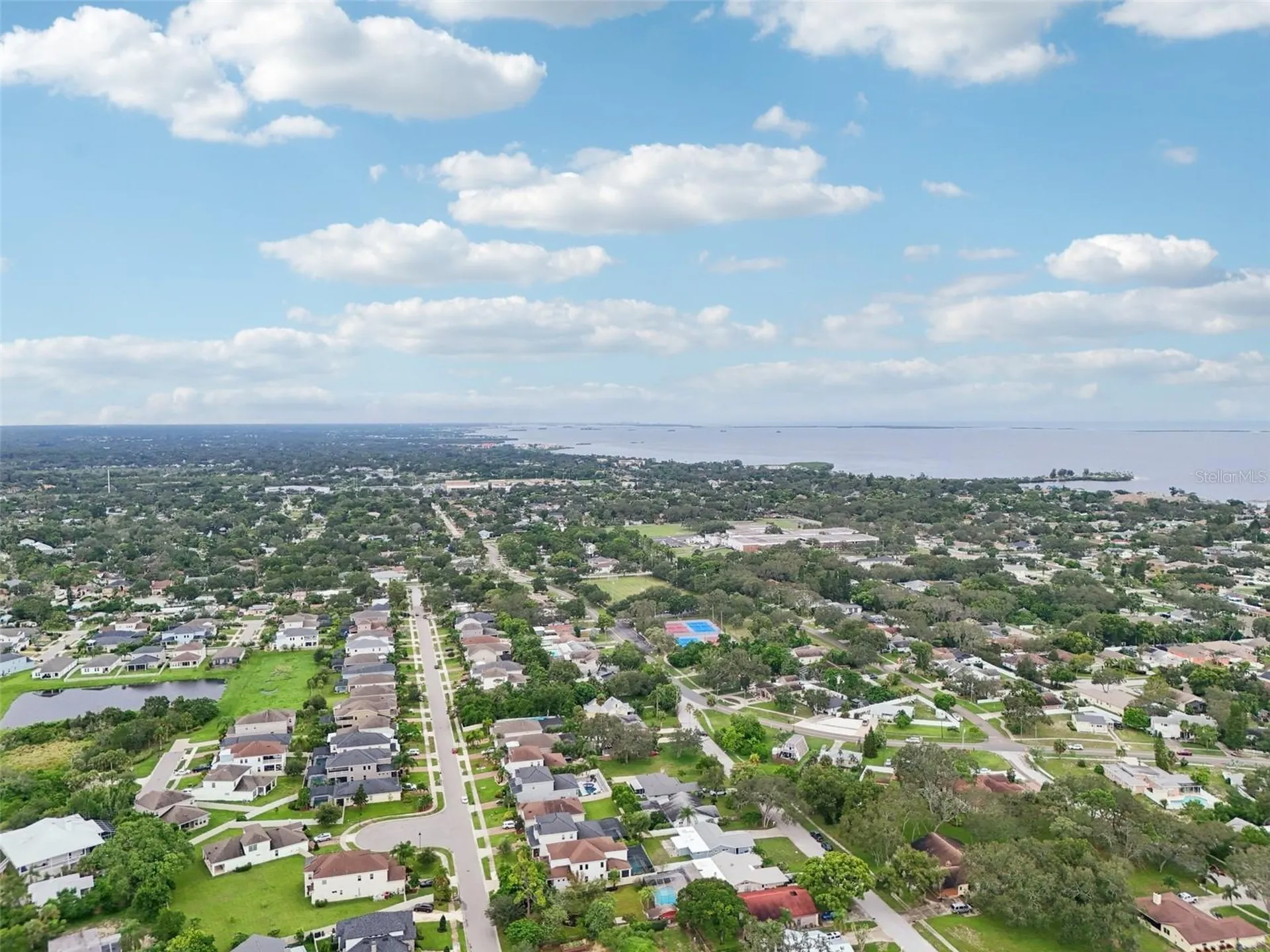 1004 Peninsula Avenue Tarpon Springs FL 34689