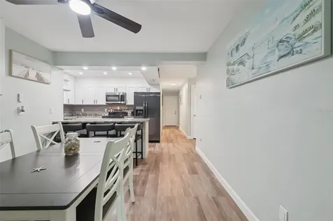1004 Peninsula Avenue Tarpon Springs FL 34689