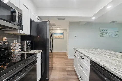 1004 Peninsula Avenue Tarpon Springs FL 34689