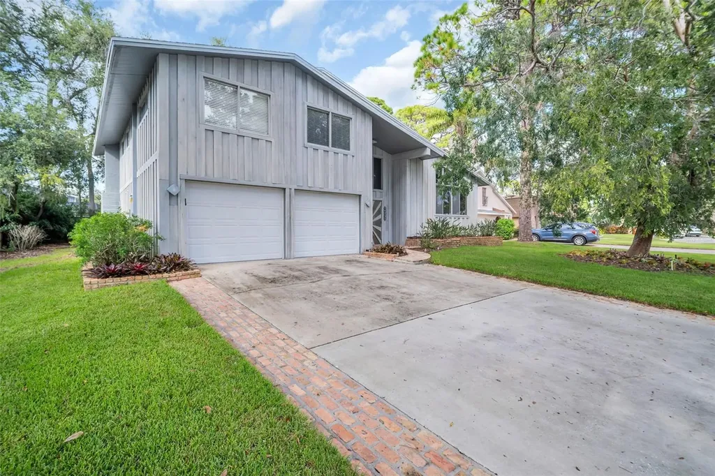 14355 83rd Place Seminole FL 33776