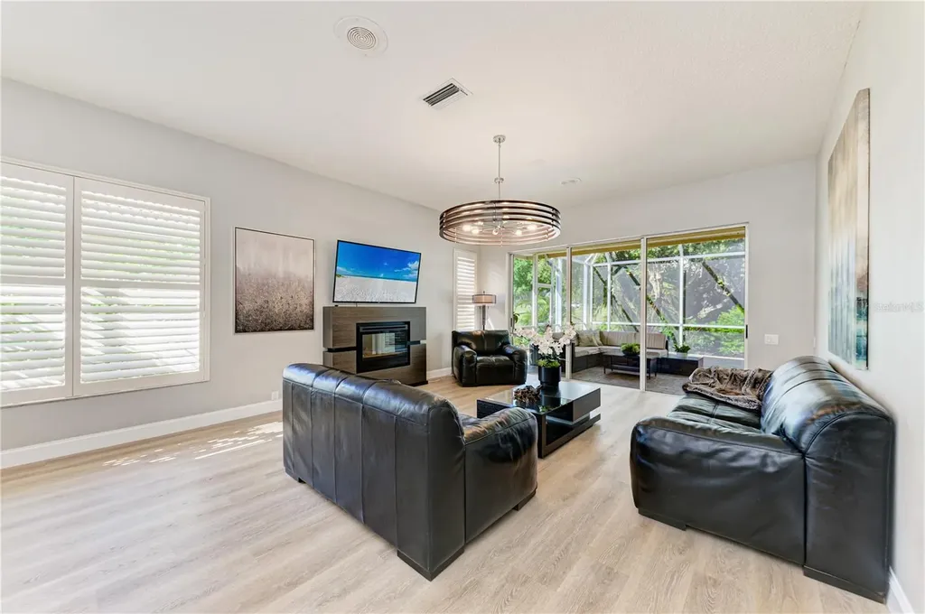 6622 Oakbrooke Circle Bradenton FL 34202